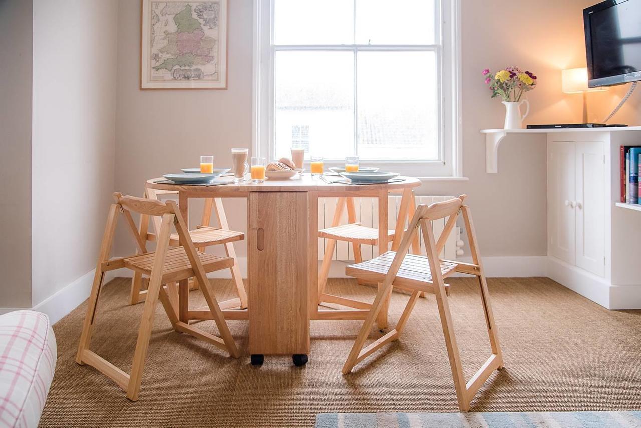Serendipity, Aldeburgh - An Apartment On The High Street! Extérieur photo
