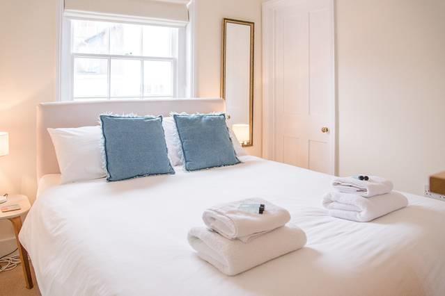 Serendipity, Aldeburgh - An Apartment On The High Street! Extérieur photo